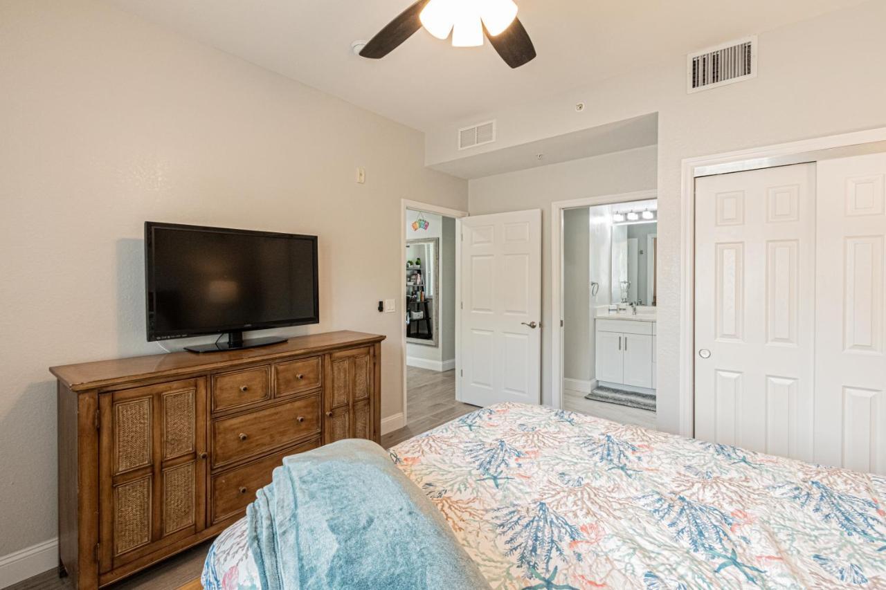 Greenlinks At Lely Luxury White Orchid Fully Renovated Modern 1St Floor 3Bdr Golf Resort Villa Naples Exterior photo