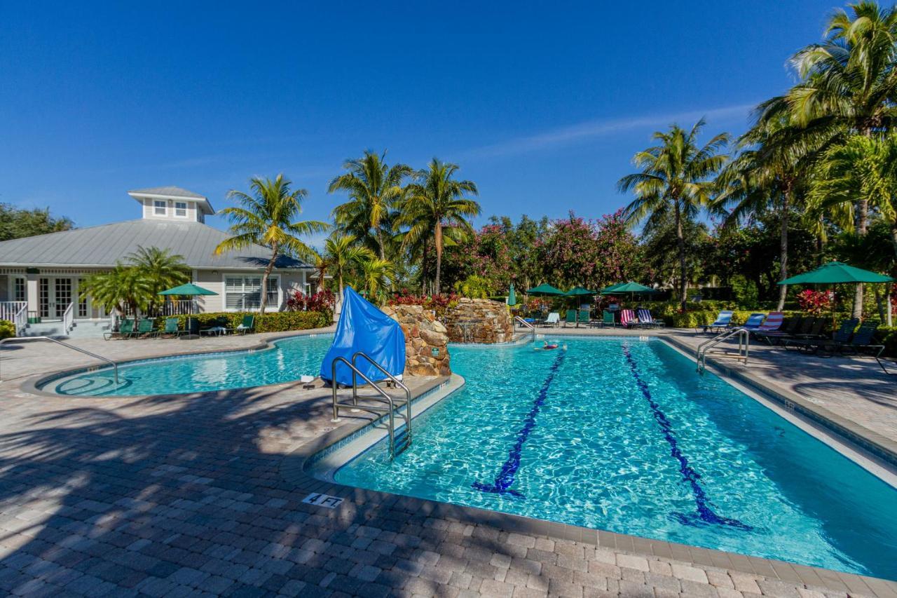 Greenlinks At Lely Luxury White Orchid Fully Renovated Modern 1St Floor 3Bdr Golf Resort Villa Naples Exterior photo