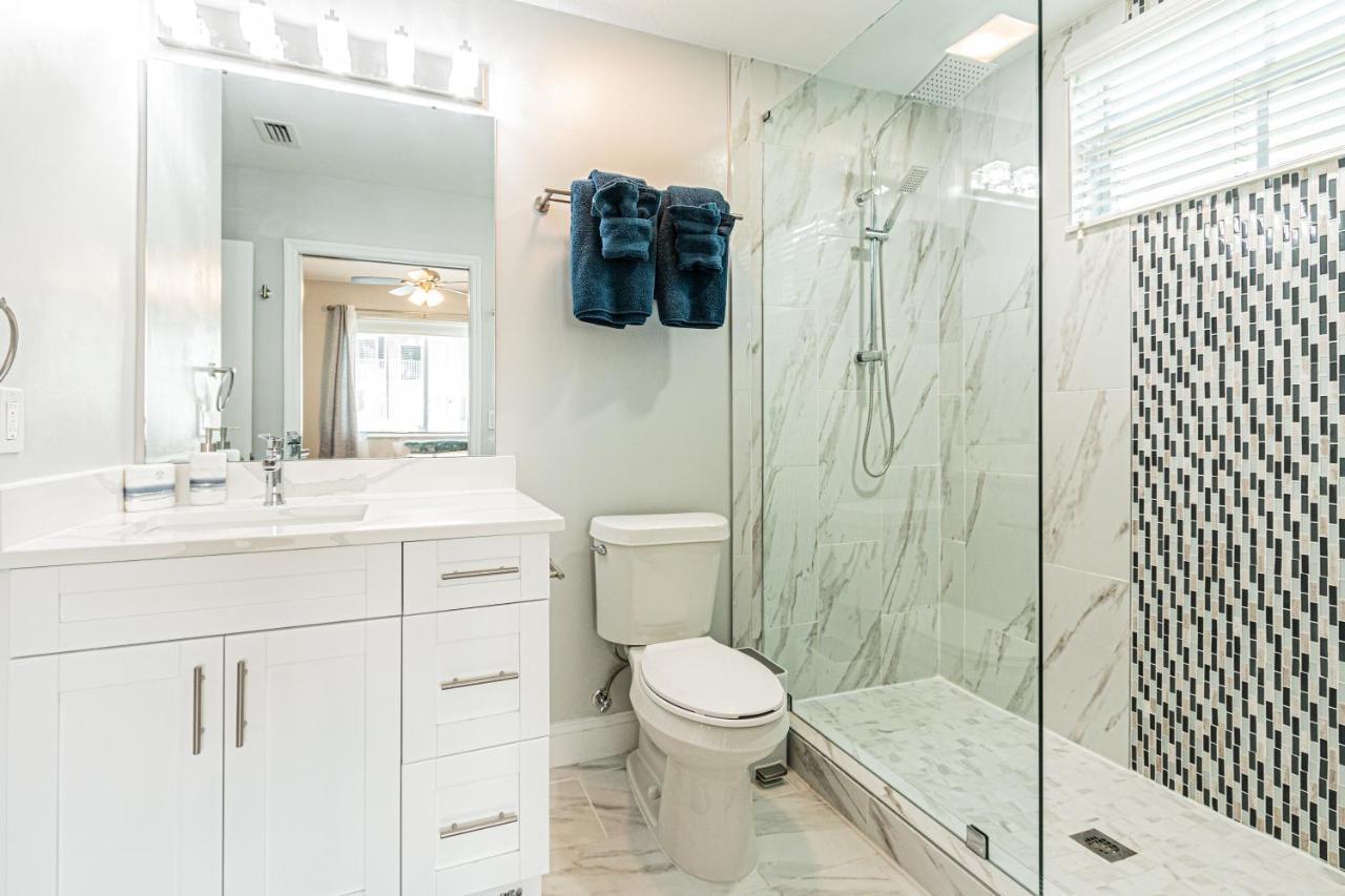 Greenlinks At Lely Luxury White Orchid Fully Renovated Modern 1St Floor 3Bdr Golf Resort Villa Naples Exterior photo
